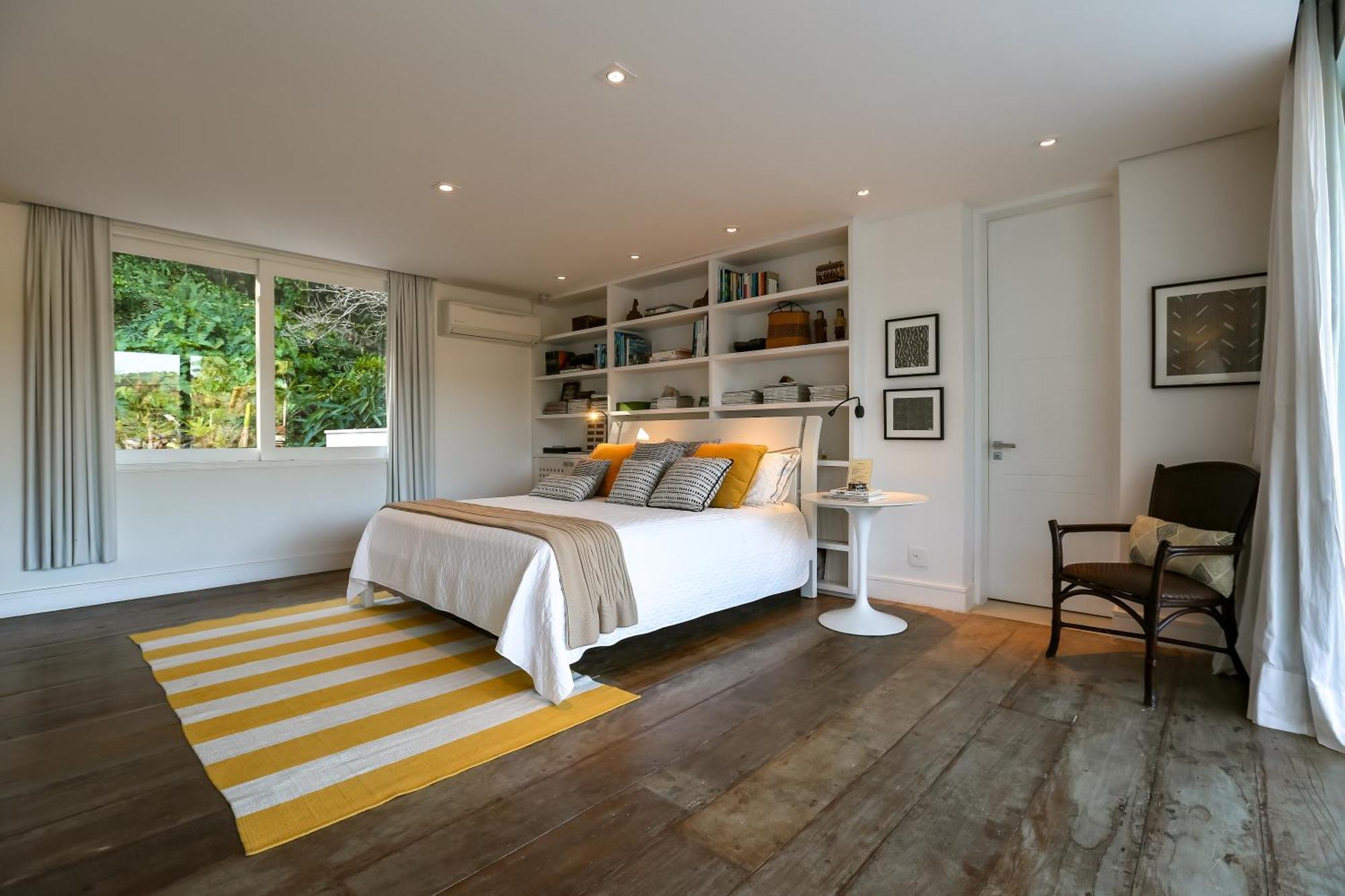 Tropical Contemporary Suites Парати Экстерьер фото