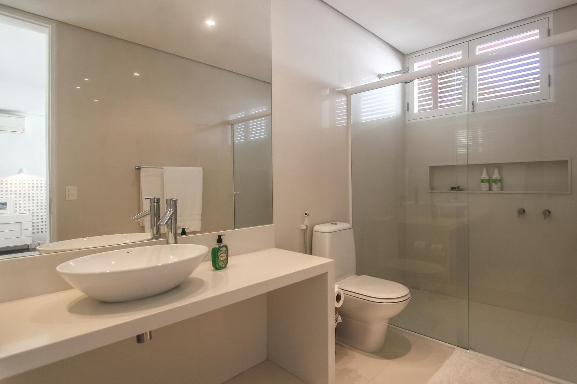 Tropical Contemporary Suites Парати Экстерьер фото