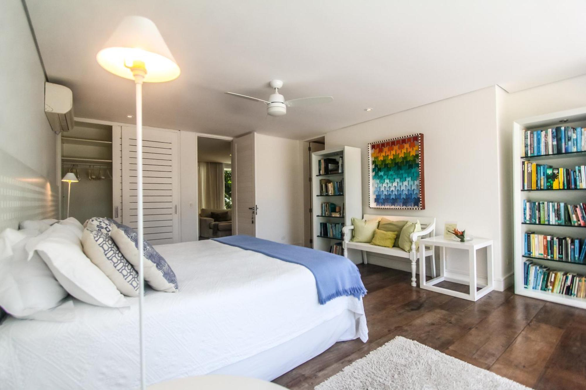 Tropical Contemporary Suites Парати Экстерьер фото