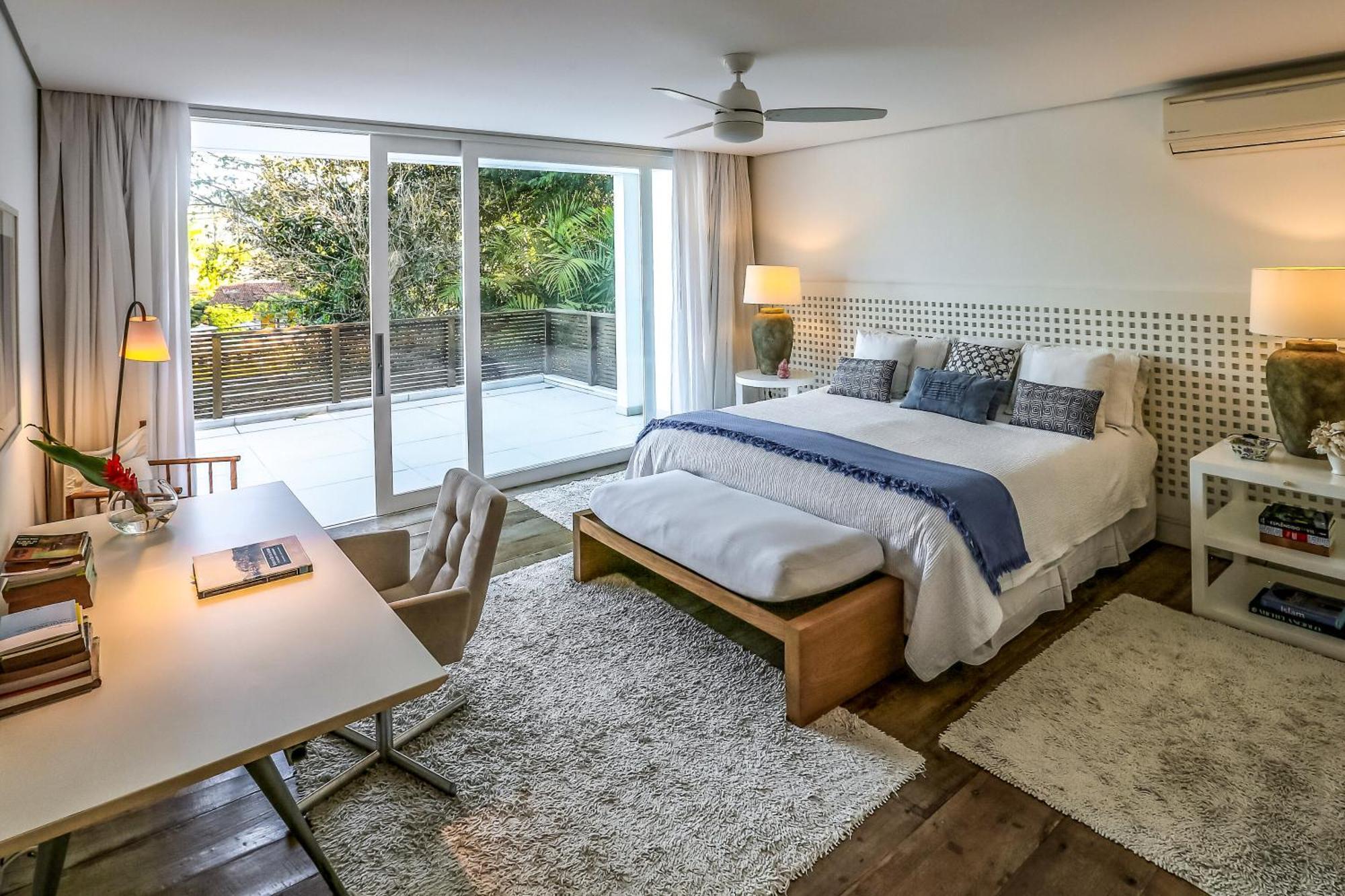 Tropical Contemporary Suites Парати Экстерьер фото