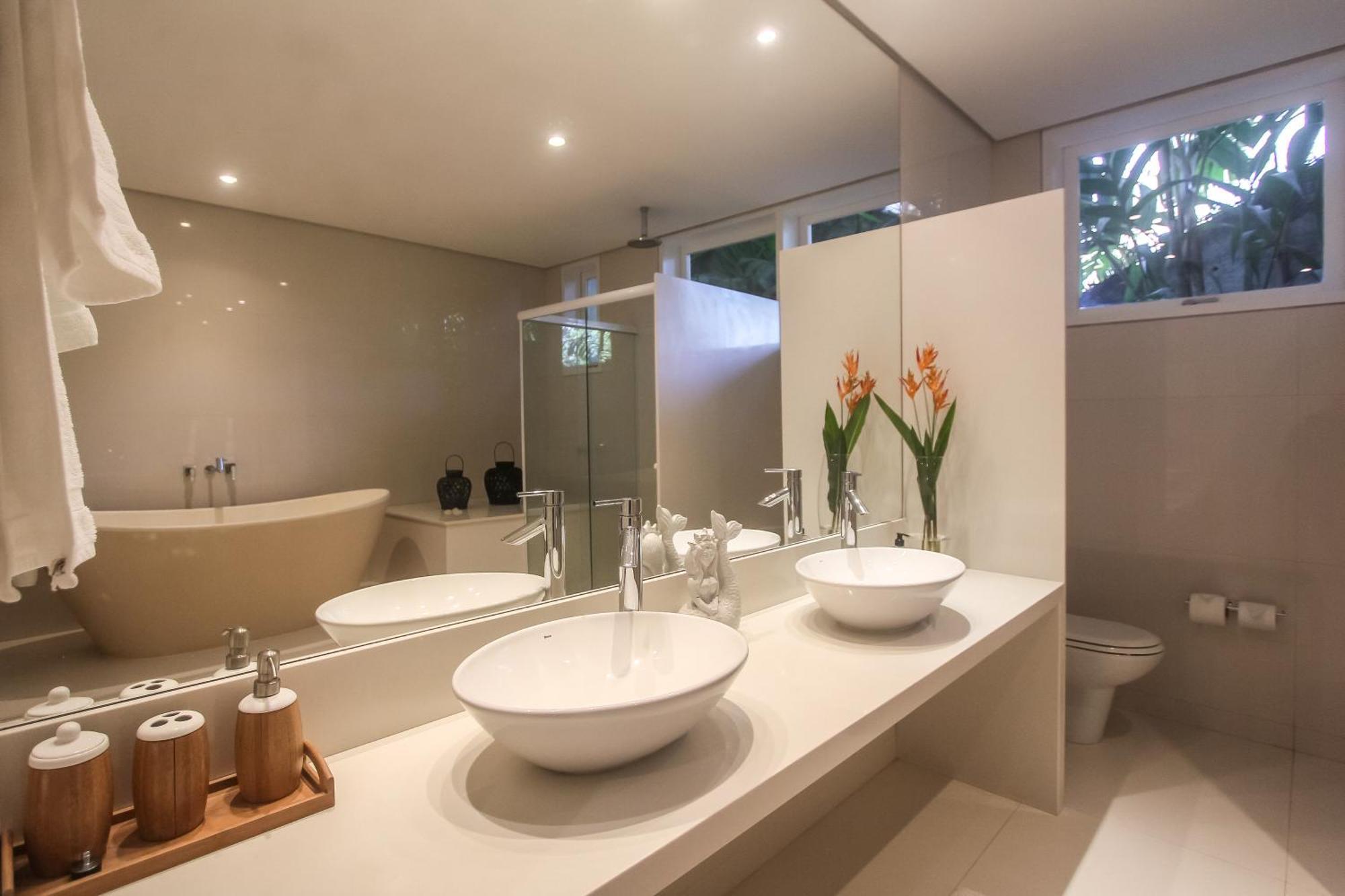 Tropical Contemporary Suites Парати Экстерьер фото