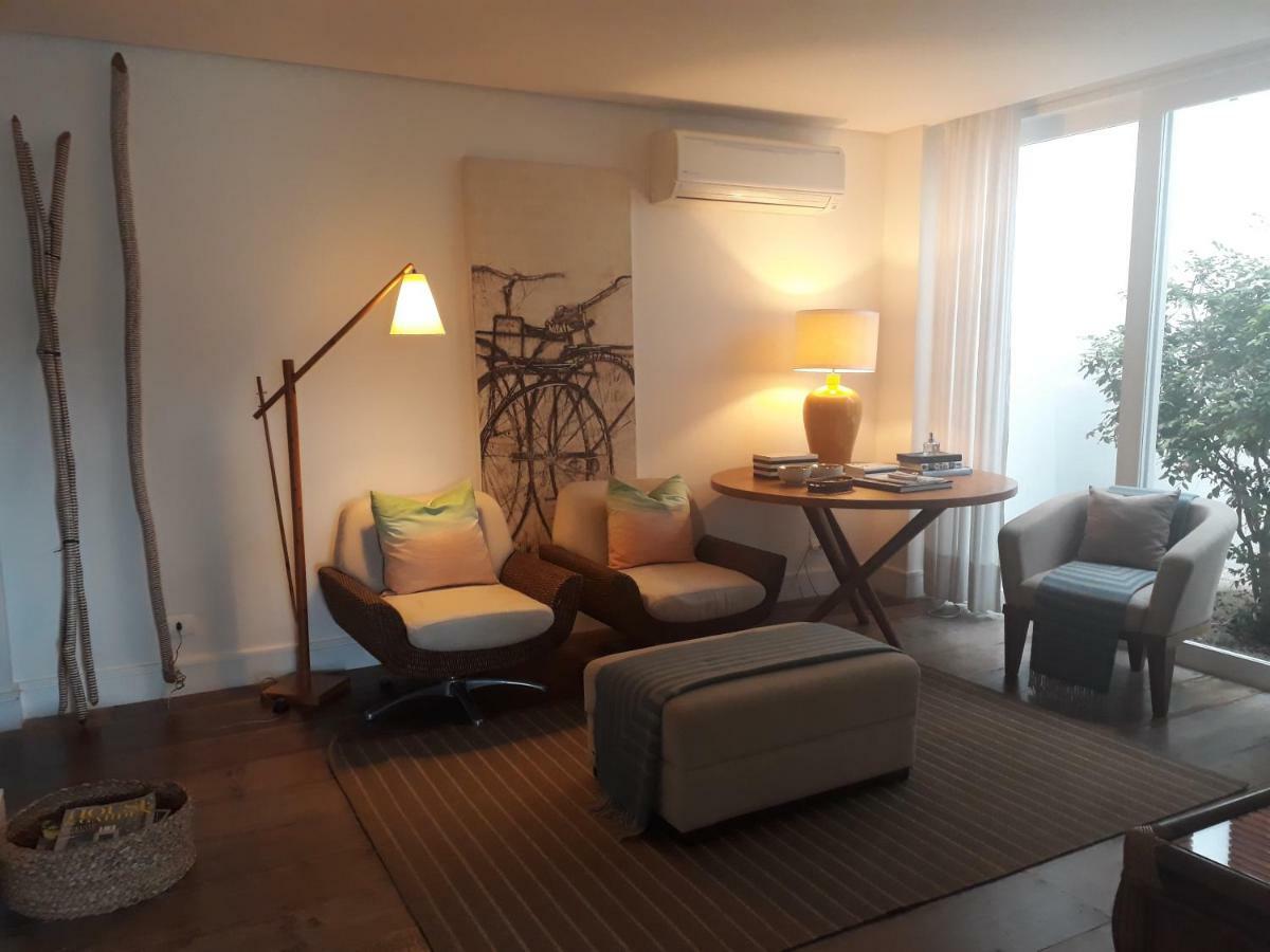 Tropical Contemporary Suites Парати Экстерьер фото
