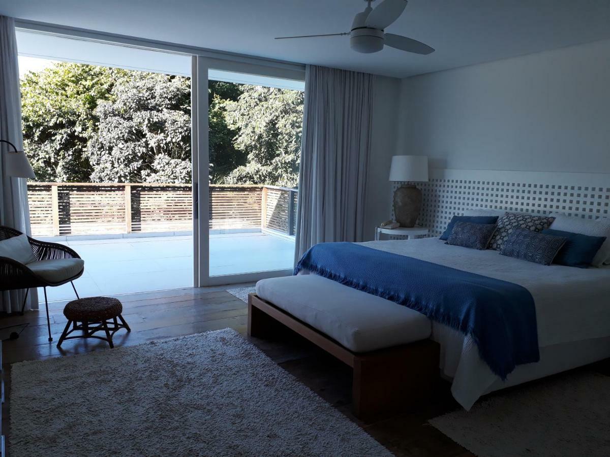 Tropical Contemporary Suites Парати Экстерьер фото